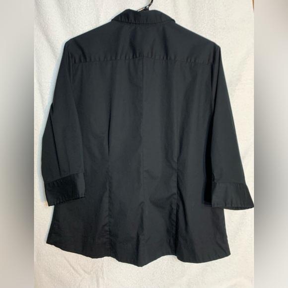 Womens Button Down - Picture 2 of 5